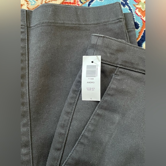 Aritzia Babaton Andro High rise pant in BLACK colour/Size 6 - Picture 5 of 9